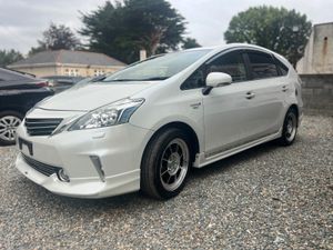 Toyota Prius ** 7 seater 2013 ** - Image 4