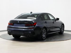 *101* 2022 BMW 3-Series 2.0 m-sport - Image 4