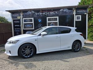 Lexus CT 2013 - Image 2