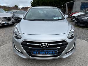 2016 Hyundai i30  1.6 DELUXE - Image 3