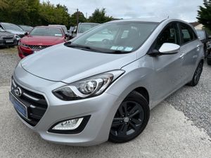 2016 Hyundai i30  1.6 DELUXE - Image 2