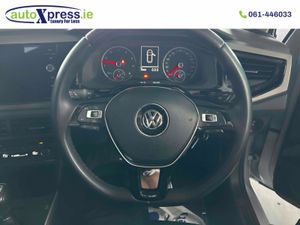 Volkswagen Polo 1.0 TSI Automatic, Reversing camer - Image 2