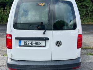 Volkswagen Caddy 2019 Low KMs - Image 4