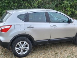 Nissan Qashqai 2010 - Image 3