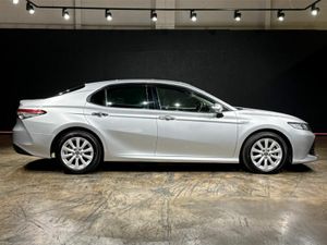 Toyota Camry 2.5 AUTOMATIC - ALLOY WHEELS - CRUISE - Image 3