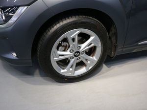 Hyundai Kona Executive 1.0l Petrol Compact SUV - Image 3