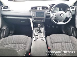 Renault KADJAR 1.6 dCi 130 4wd Dynamique Nav - Image 2