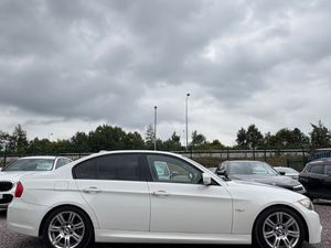 BMW E90 320i M Sport Automatic Low KM - Image 2