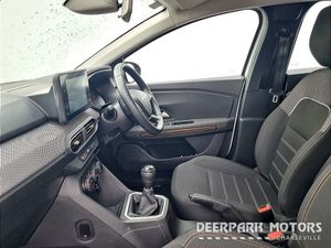 Dacia Sandero Stepway TCe 90 Stepway Comfort - Image 4