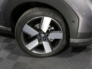 Hyundai Santa Fe Plug IN Hybrid Premium 1.6l Petr - Image 3