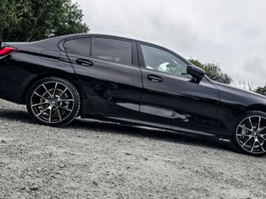 🔥 2020 BMW 330e Se Pro Automatic / Plug In Hybrid - Image 4