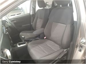 Toyota Auris 1.4 D-4d Luna Automatic - Image 4