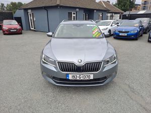 Skoda Superb COMBI STYLE 2.0 TDI 150HP DSG 4DR AT - Image 3