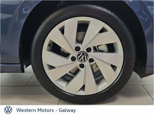 Volkswagen Golf Edition 75  17  Alloys  Rear Came - Image 4