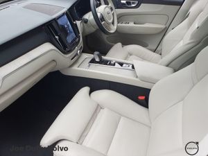 Volvo XC60 T6 Phev Plus Bright - Image 3