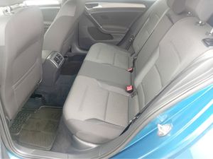 Volkswagen Golf 1.6 TDI MATCH EDITION BLUEMOTION 1 - Image 2
