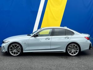 BMW 3-Series 330e M-SPORT COMPETITION PACK 2.0 HYB - Image 3