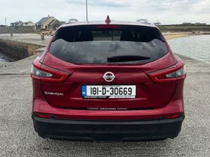Nissan QASHQAI 1.5 SV 18 4DR - Image 4