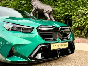 252 M5 TOURING 4.4 V8 HYBRID 727BHP - Image 4