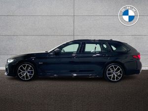 BMW 5 Series 530e M Sport Touring - Image 4