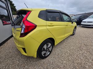 Honda Fit Hybrid - Image 3