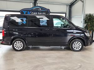 18 VOLKSWAGEN  CARAVELLE MULTIVAN 7 SEATER - Image 4