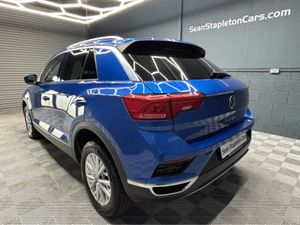 Volkswagen T-Roc DESIGN 2.0 TDI MANUAL 6SPEED FWD - Image 3