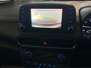 Hyundai KONA KONA EXECUTIVE 5DR - Image 4