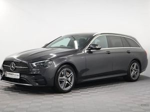 Mercedes-Benz E-Class E300de AMG Line - Image 3