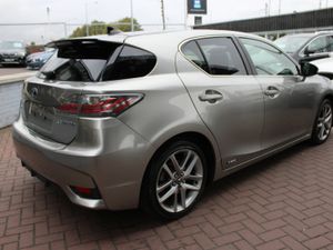 Lexus CT 2015 - Image 4