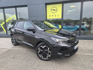 Opel Grandland X SRI 1.2 Petrol - Image 4