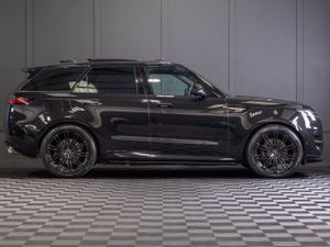 2024 Range Rover Sport P460e Dynamic - Image 2
