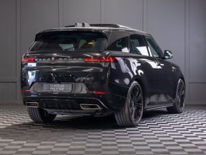 2024 Range Rover Sport P460e Dynamic - Image 3