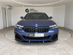 BMW 5-Series 2021 - Image 2