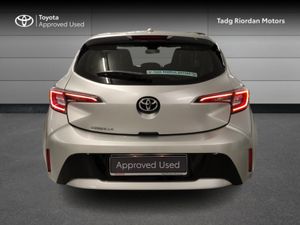 Toyota Corolla 1.2T LUNA H/B - Image 4
