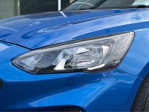 Ford Focus ST-LINE 5DR 1.5 TD 120 S6.2 M6 4DR - Image 3