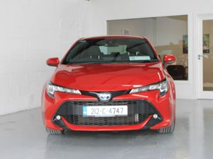 Toyota Corolla 2021, Luna Hybrid Hatchback - Image 3