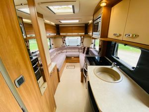2013 SWIFT SUNDANCE 582PR LOW PROFILE R.H.D - Image 3