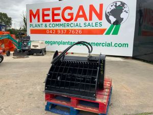 SELF LOADING CONCRETE MIXING BUCKET......308w. - Image 2