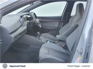 Volkswagen Golf Golf 1.5 TSI 130HP R-line - Image 4