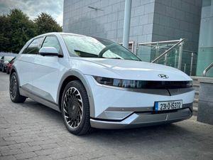 Hyundai Ioniq 5 Platinum 77kw Pan Roof Leather Hi - Image 3