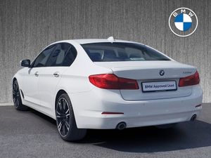 BMW 5 Series 520d SE - Image 2