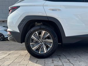 Hyundai Tucson 2WD Exectuive HEV Auto PRE REG Sale - Image 4