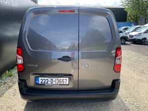 OPEL COMBO - E ELECTRIC VAN AUTO L1H1 - Image 4