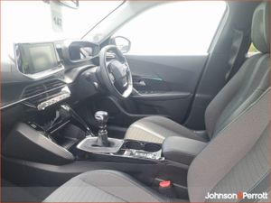 Peugeot 2008 1.5 Bluehdi 110bhp Allure - Image 3