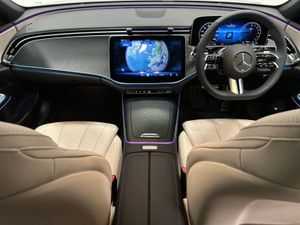 Mercedes-Benz E-Class E300 DE AMG Edition Phev - Image 4