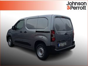 Opel Combo Komfort 2000 L1h1 1.5 (100ps) - Image 4