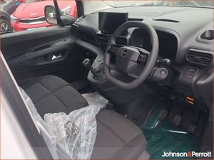 Opel Combo Komfort 2300 L2h1 1.5 (100ps) - Image 3