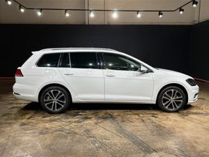 Volkswagen Golf 1.2 AUTOMATIC - UPGRADED ALLOYS - Image 3