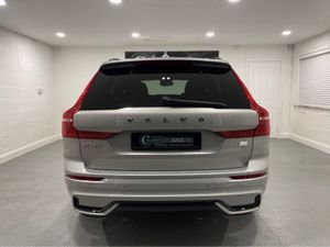 Volvo XC60 R-DESIGN T6 RCHARG A RECHARGE AWD 350BH - Image 3